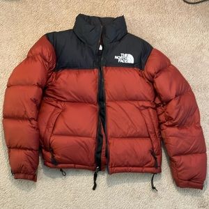 Gently used Men’s The North Face Nuptse Jacket Sz XS